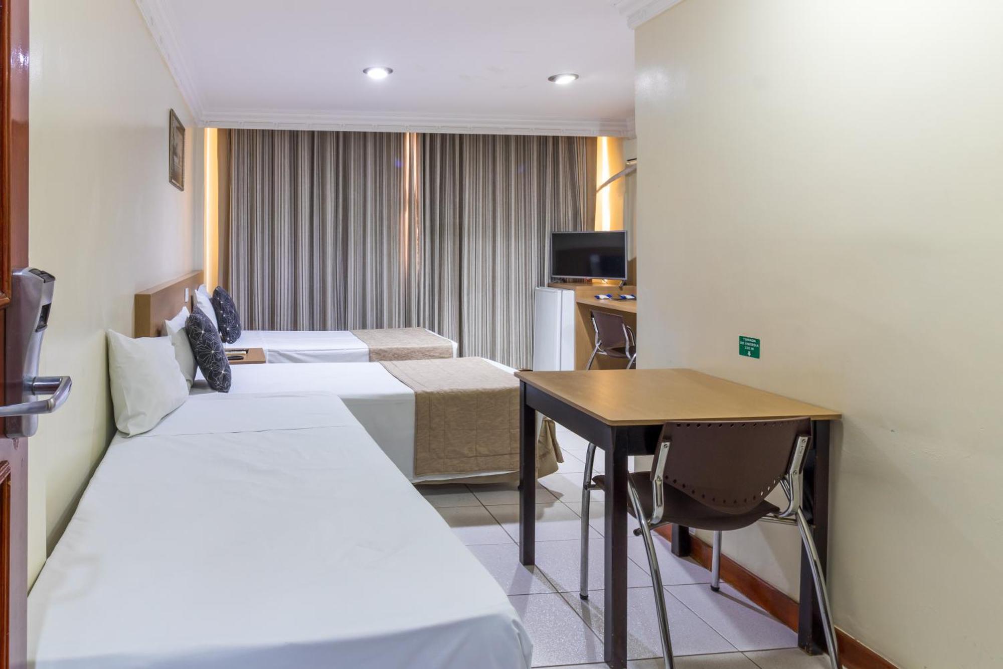 Umuarama Plaza Hotel By Castelo Itaipava Goiânia Exterior photo
