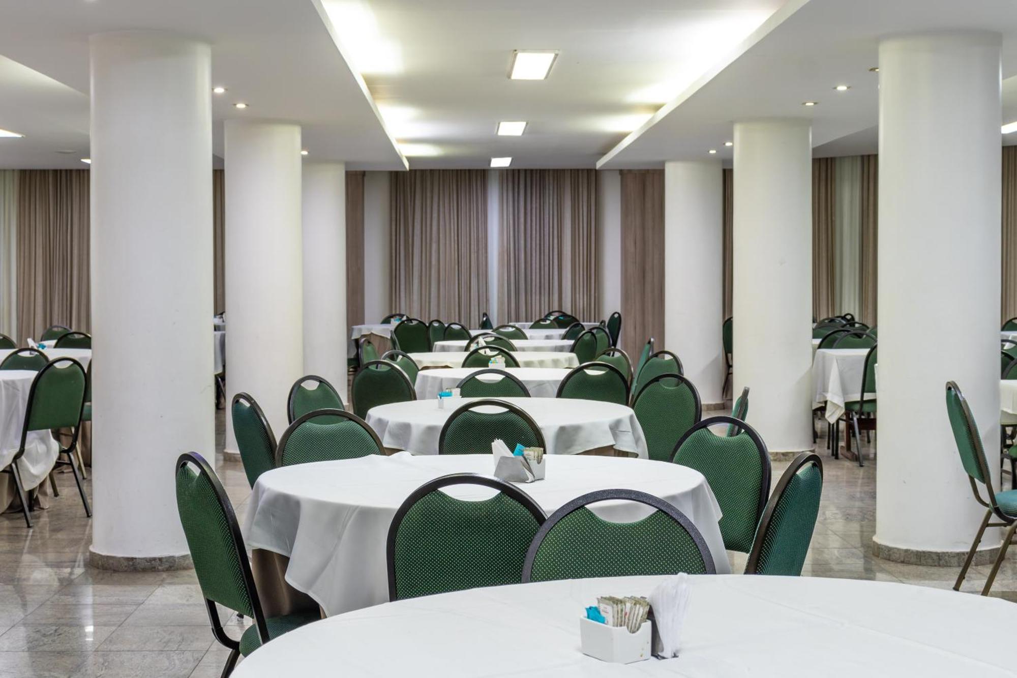 Umuarama Plaza Hotel By Castelo Itaipava Goiânia Exterior photo